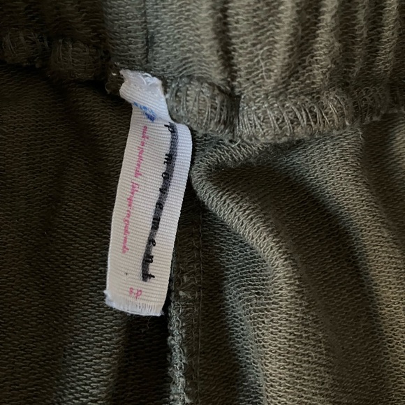 Free People Movement Sunny Skinny Sweatpant Joggers in Everest Olive - Picture 10 of 11